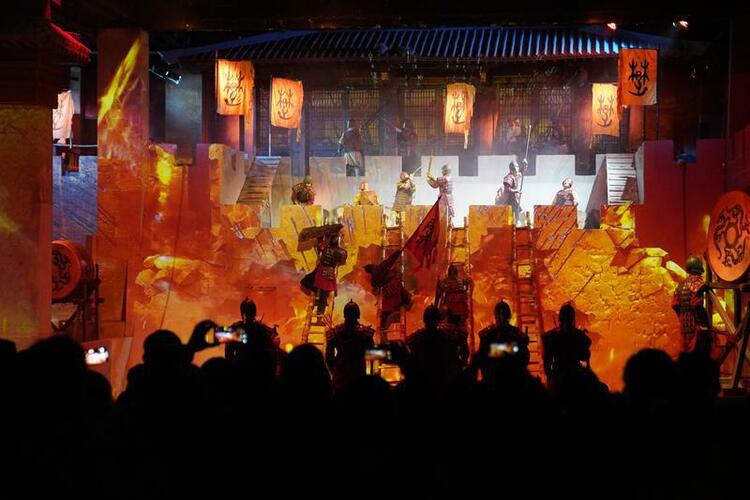 文旅演藝3.0時(shí)代 “注意力”經(jīng)濟(jì)開啟全新表達(dá)_fororder_微信圖片_20240418091357