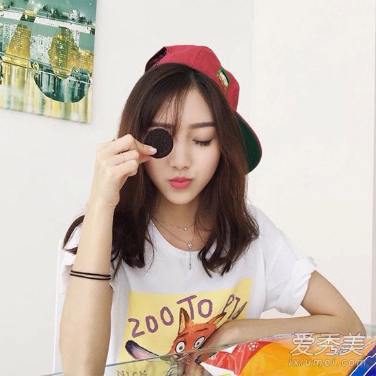 夏季女生發(fā)型匯總 甜美look怎么看都不夠(圖文)