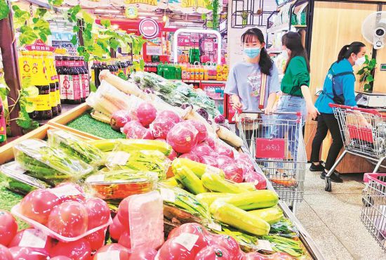 長春：節(jié)日期間各大商超物資儲備豐富