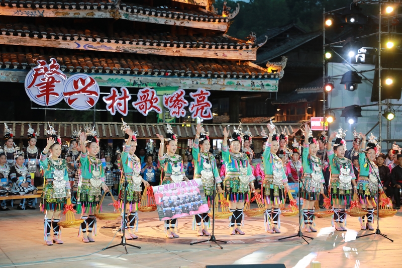 村歌活動現(xiàn)場。