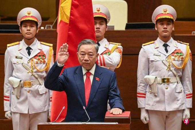 越南國家主席蘇林宣誓就職 學(xué)者：政局暫穩(wěn)但內(nèi)斗料持續(xù)