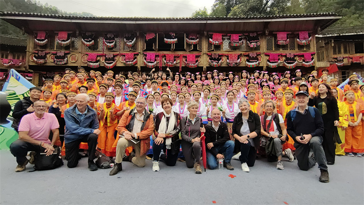 第十屆龍脊梯田國(guó)際文化<a href=http://www.arpwindows.com target=_blank class=infotextkey>旅游</a>節(jié)開(kāi)幕_fororder_微信圖片_20240411114004