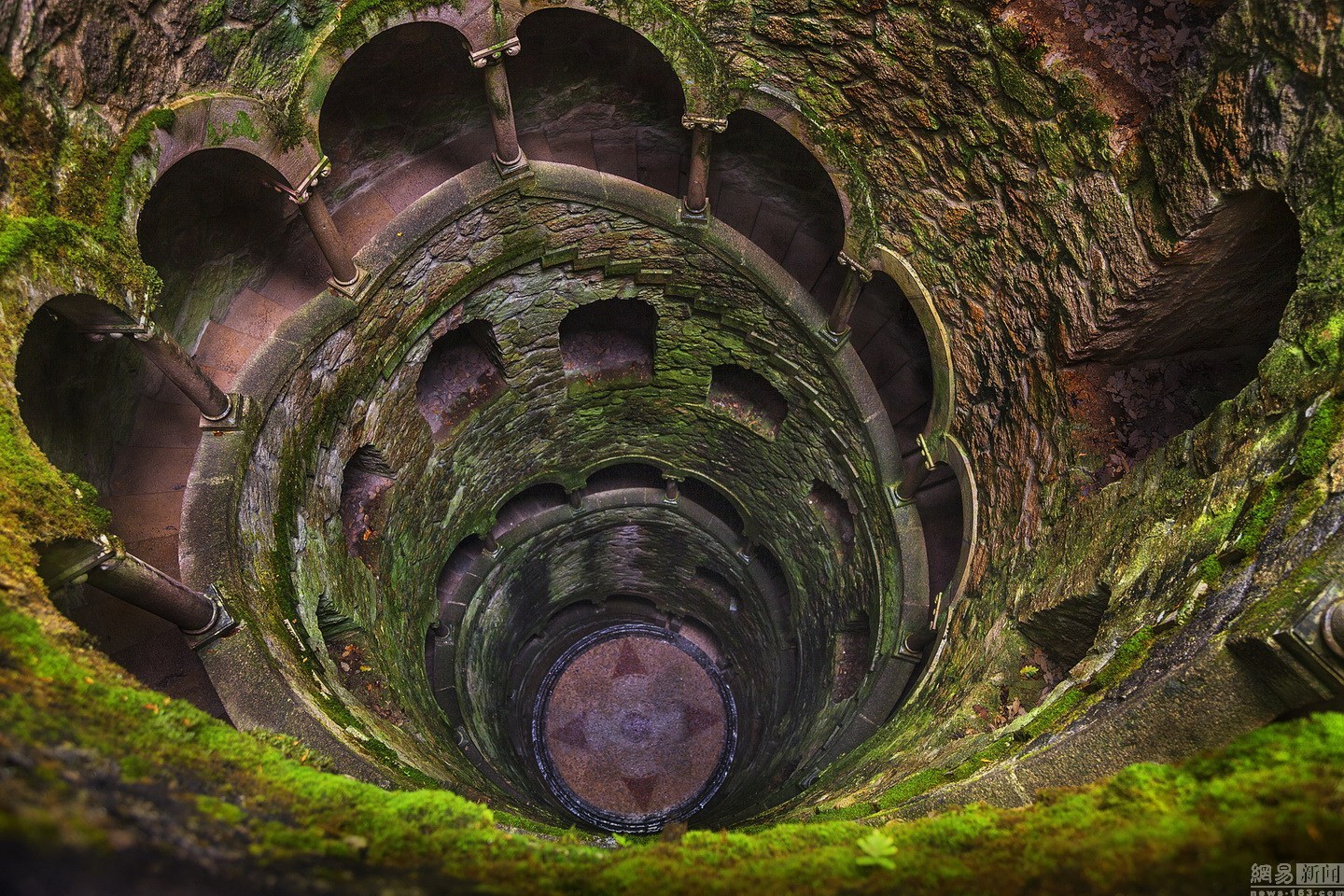 探葡萄牙莊園27米涸井 9層旋梯象征天堂地獄 (圖文)