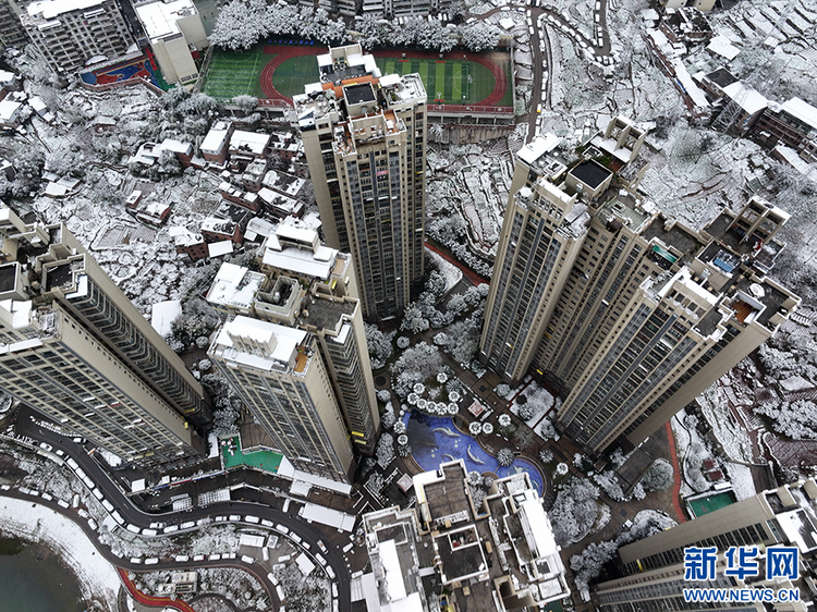 瞰！三峽春雪