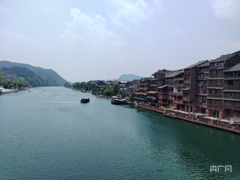 青青山水 悠悠古鎮(zhèn)！春日里的貴州下司古鎮(zhèn)景美如畫(huà)