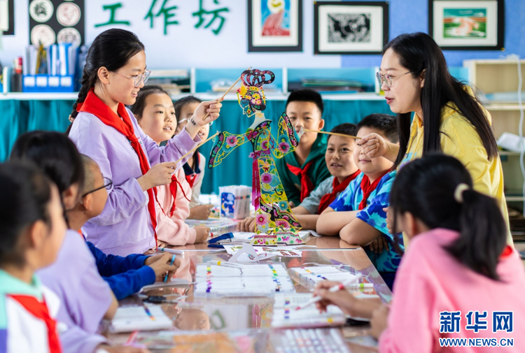 皮影技藝進(jìn)校園 傳承傳統(tǒng)文化