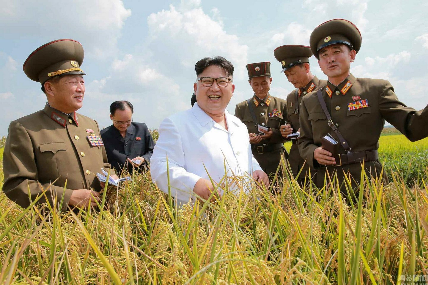 金正恩核試驗(yàn)后首次亮相 又一堆表情包來(lái)襲(圖文)