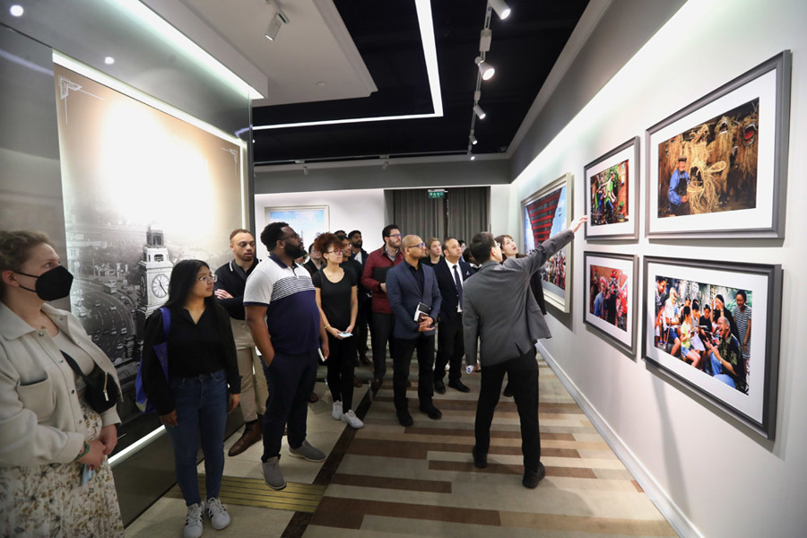 找尋上海發(fā)展成功背后的秘密 芝加哥大學學生走進上海市人大 感受真實生動立體的中國