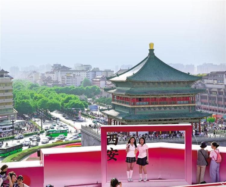 文旅消費(fèi)“多點(diǎn)開花” 勾勒假期活力圖景_fororder_微信圖片_20250506133456