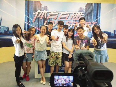 播音主持專業(yè)頻被“黃牌警告” 上體風(fēng)光獨好