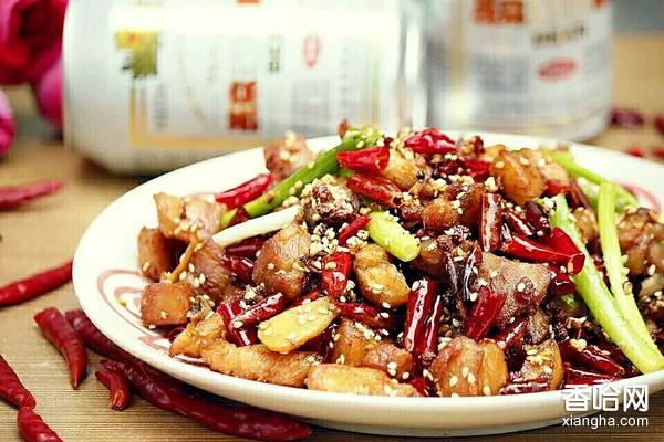 白酒和啤酒混著喝？小心傷胃傷肝患肝癌