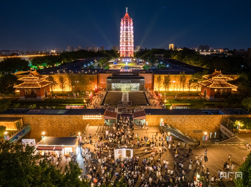 博物館里過“五一” 各地文博熱持續(xù)升溫