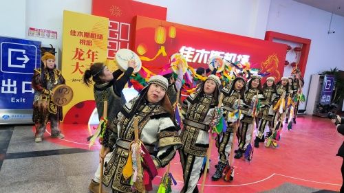 黑龍江佳木斯：讓旅客領(lǐng)略“非遺”魅力