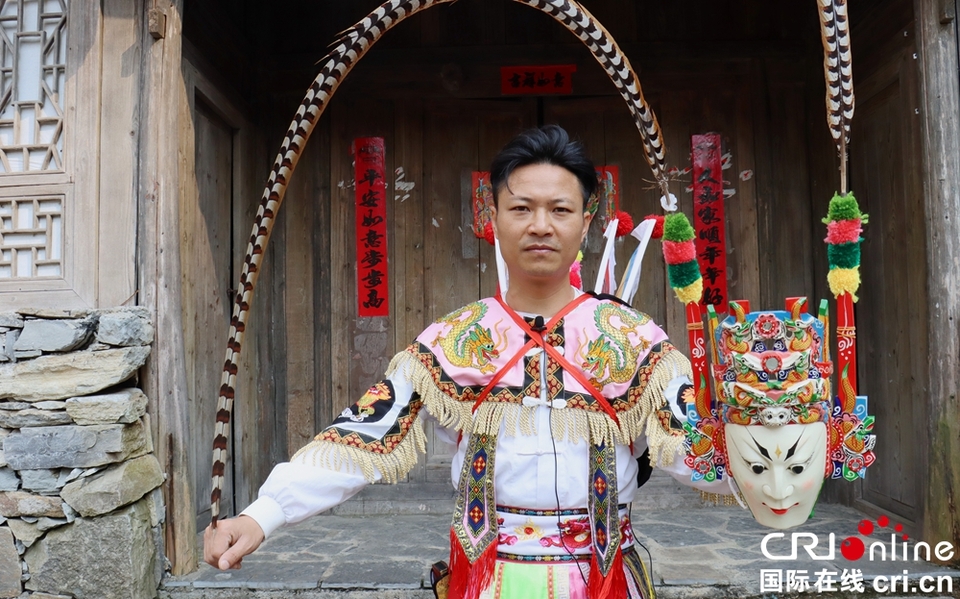 【解碼貴州·讀懂中國】<a href=http://www.gzculture.net target=_blank class=infotextkey>安順</a>地戲：六百年遺響唱新聲 薪火相傳讓非遺文化“落地生花”_fororder_IMG_5939.JPG
