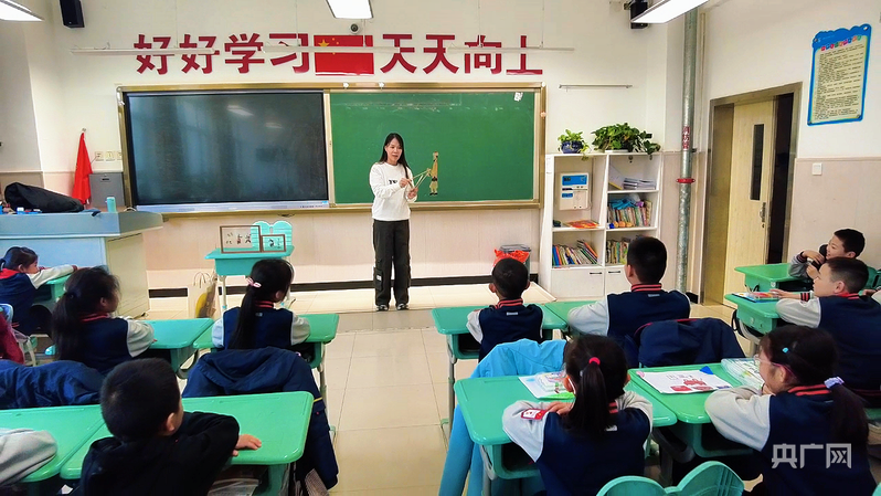 皮影映童心 非遺潤校園